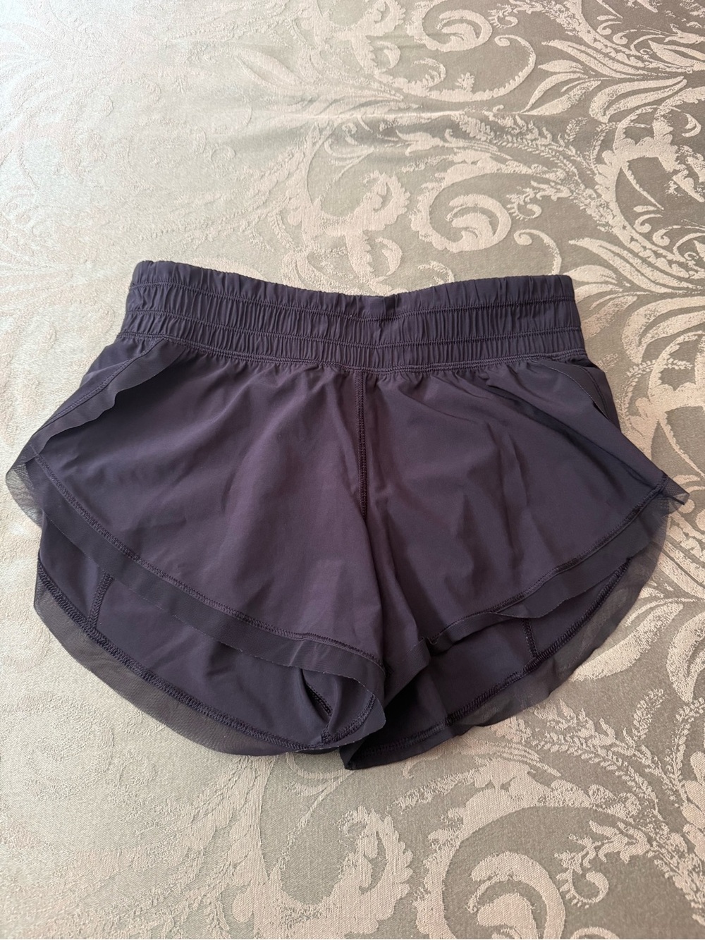 Lululemon Women’s Layered Running Shorts - Black size 4